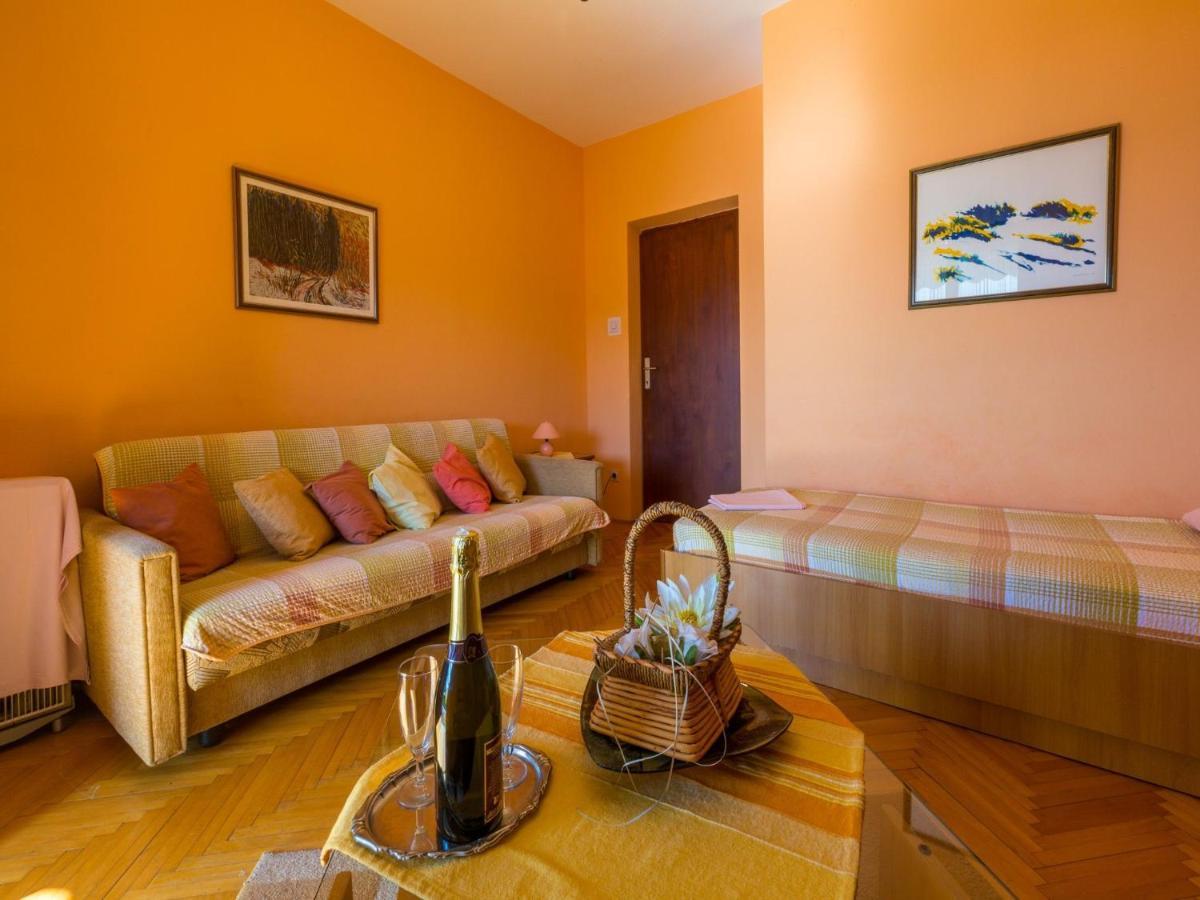 Apartment Mazor Crikvenica Eksteriør billede
